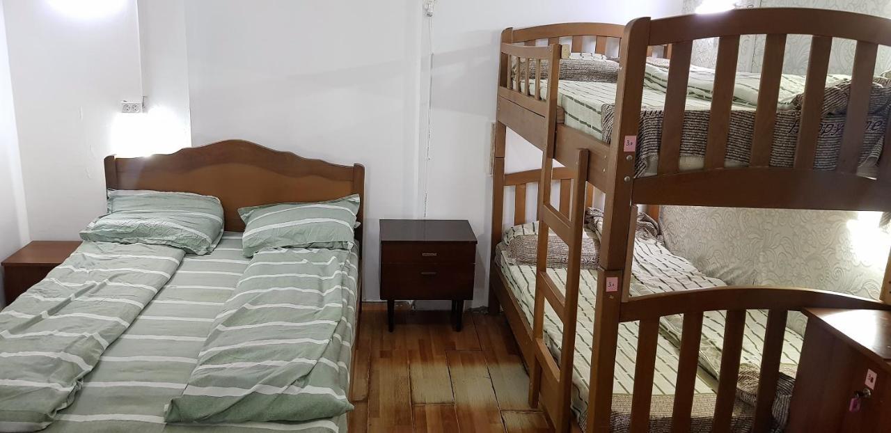 Backpackers Hostel Tbilisi Exterior photo